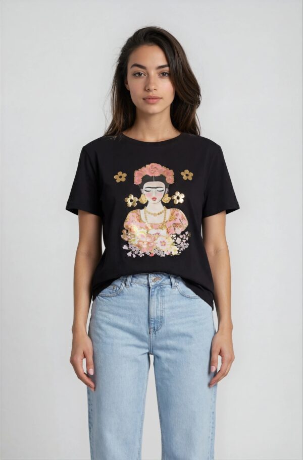 ΚΟΝΤΟΜΑΝΙΚΗ ΜΠΛΟΥΖΑ ΜΕ ΣΤΑΜΠΑ